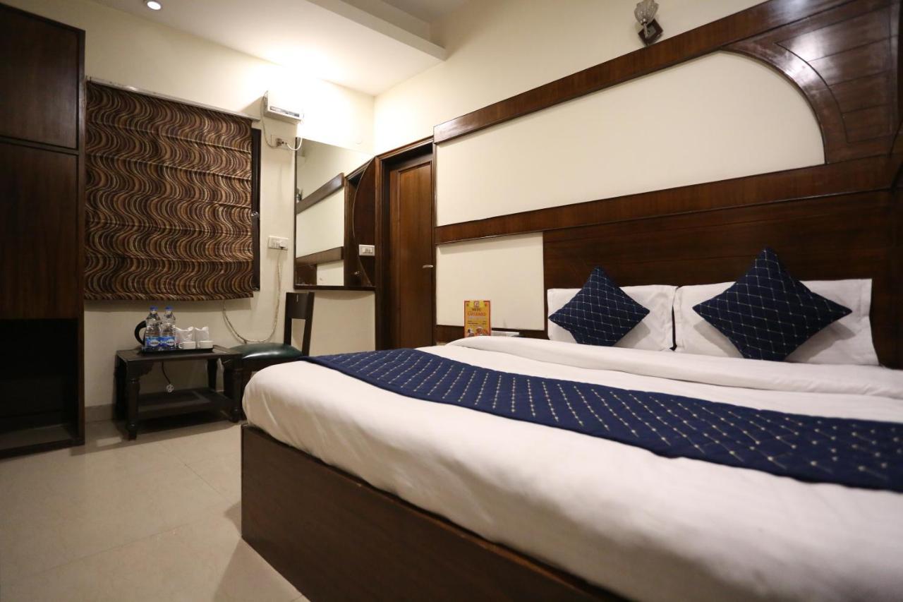 Hotel Gaylord International - New Delhi Extérieur photo